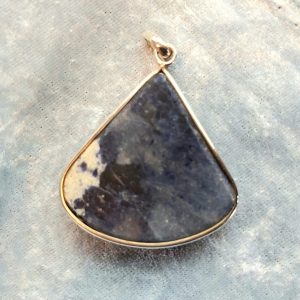 Item 133PS Sodalite