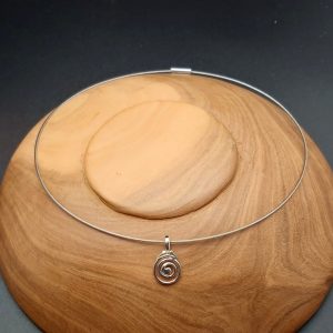 Item 108SP little swirl pendant
