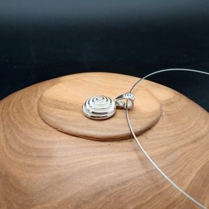Item 112SP Swirl pendant