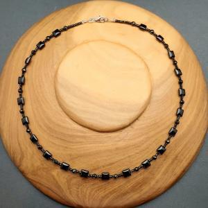 Item 272NS Spinel