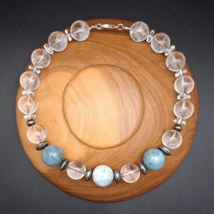 284NA Aquamarine/Quartz