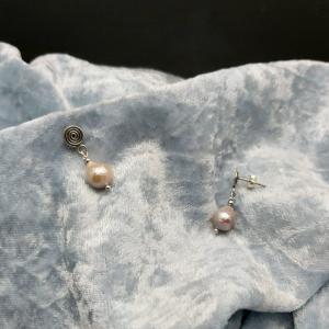 Item 196EP Pearl Barok