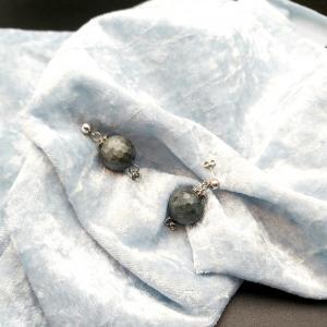 Item 198EC Grey Cats eye