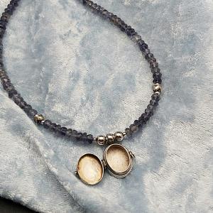 Item 309NI Iolite