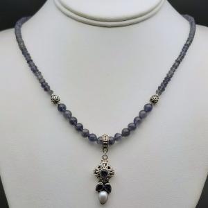 Item 311NI Iolite