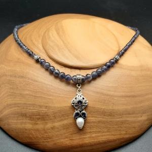 Item 311NI Iolite