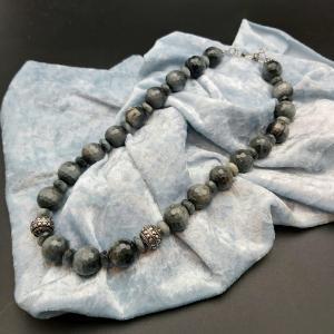 Item 322NC Grey Cats eye