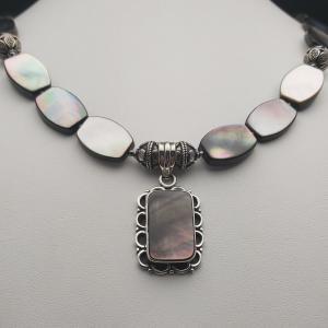 Item 342NM Mother of Pearl