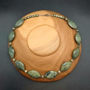 Item 367NS Serpentine Russia