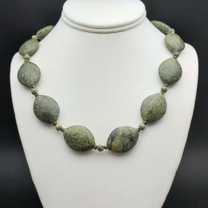 Item 367NS Serpentine Russia