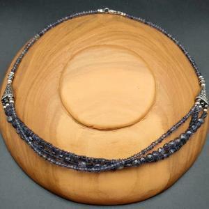 Item 410NI Iolite