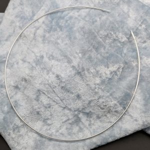 Item 121SN Silver Omega 45cm