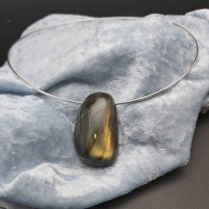 Item 204PL Labradorite