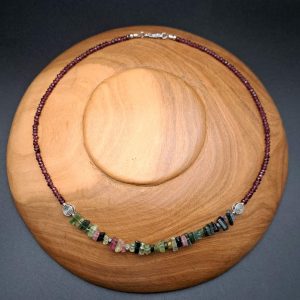 Item 546NT Tourmaline/Rhodolite Garnet