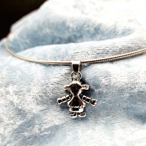 Item 128SP Silver pendant “Funny girl”