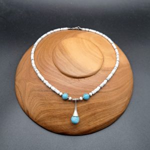 Item 484NL Howlite/Larimar