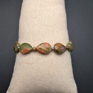 Item 221BU Unakite