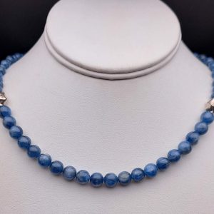 Item 527NK Kyanite