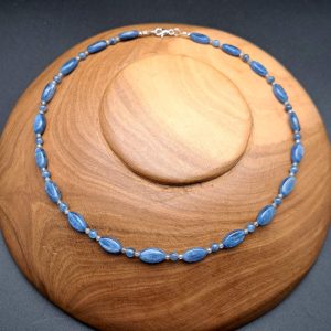 Item 528NK Kyanite