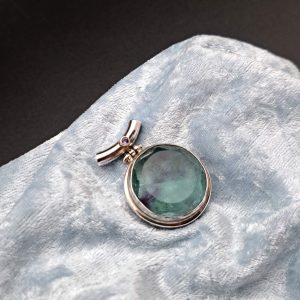 Item 244PF Fluorite