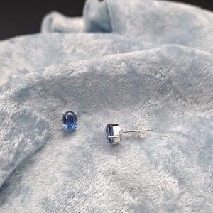 Item 504EK Kyanite