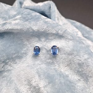 Item 504EK Kyanite