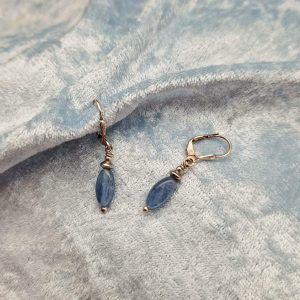 Item 523EK Kyanite