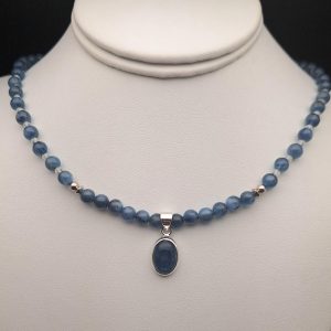 Item 582NK Kyanite