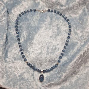 Item 582NK Kyanite