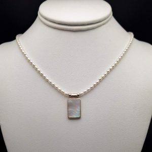 Item 583NP Freshwater Pearl/Mother of Pearl