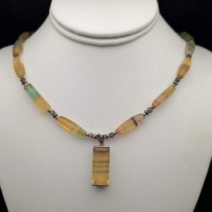 Item 623NF Fluorite