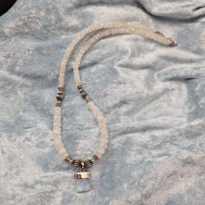 Item 633NM Moonstone