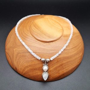 Item 634NM Moonstone
