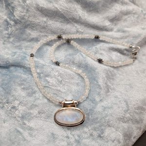 Item 635NM Moonstone