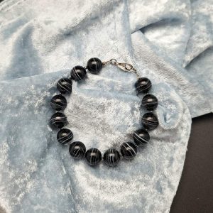 Item 285BS Black banded Agate