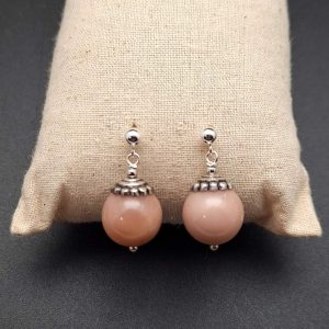 Item 646EM Peach Moonstone