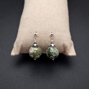 Item 647ER Rhyolite