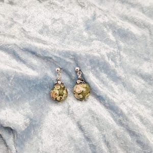 Item 647ER Rhyolite