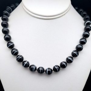 Item 687NS Black banded Agate