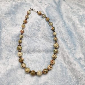 Item 689NR Rhyolite