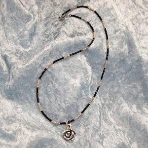 Item 700NS Spinel